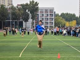 什么是“博弈带宽”？如何在多桌同时对局时保持高水平决策。（解读“博弈带宽”：多桌并行对局中如何保持高质量决策）