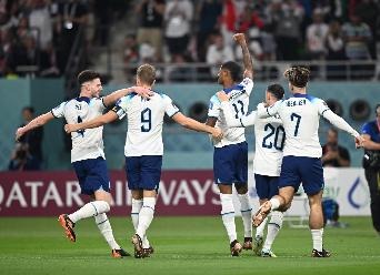 欧冠半场：布兰特、阿利萨米破门，多特1-1博德闪耀